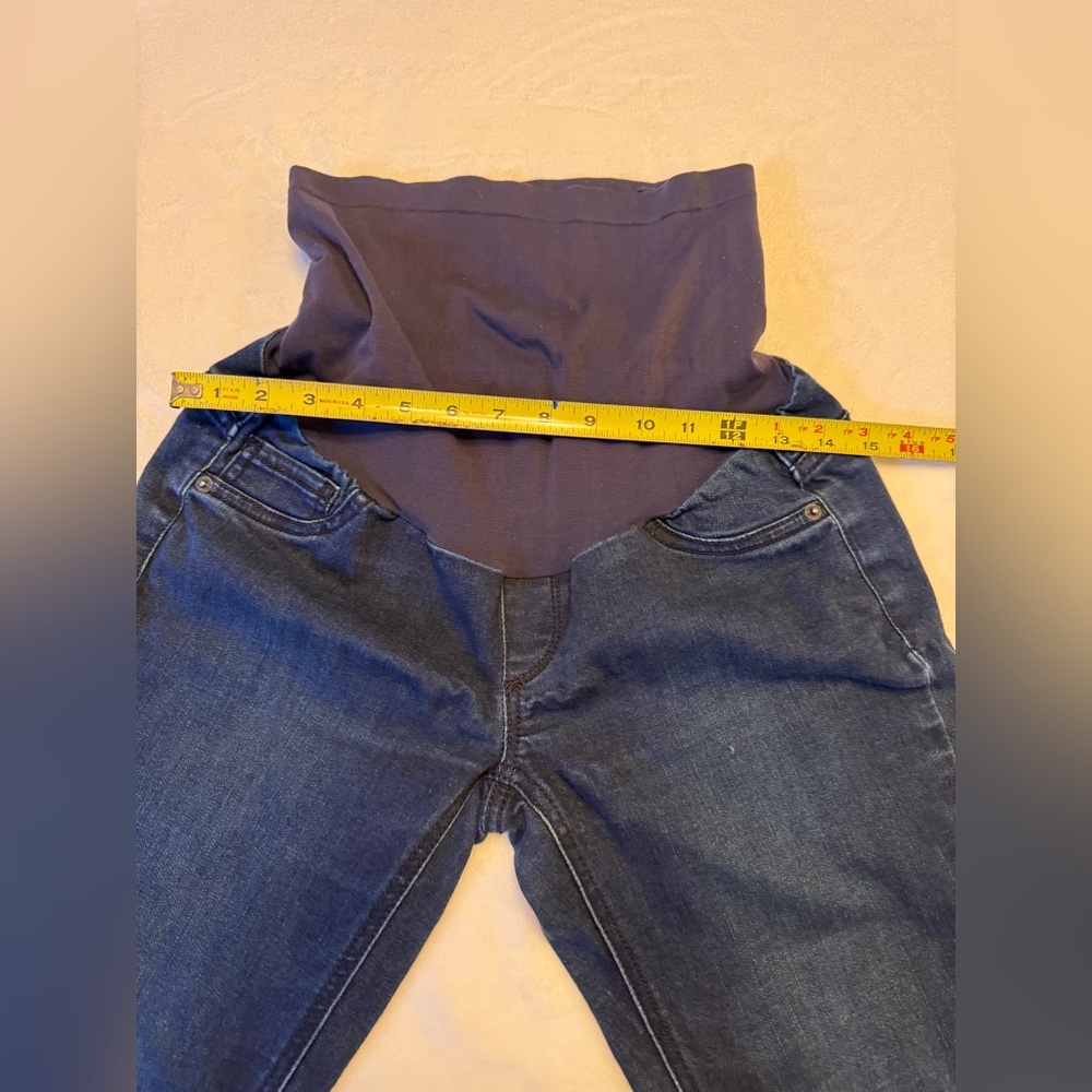 Maternity Jeans - Picture 4 of 6